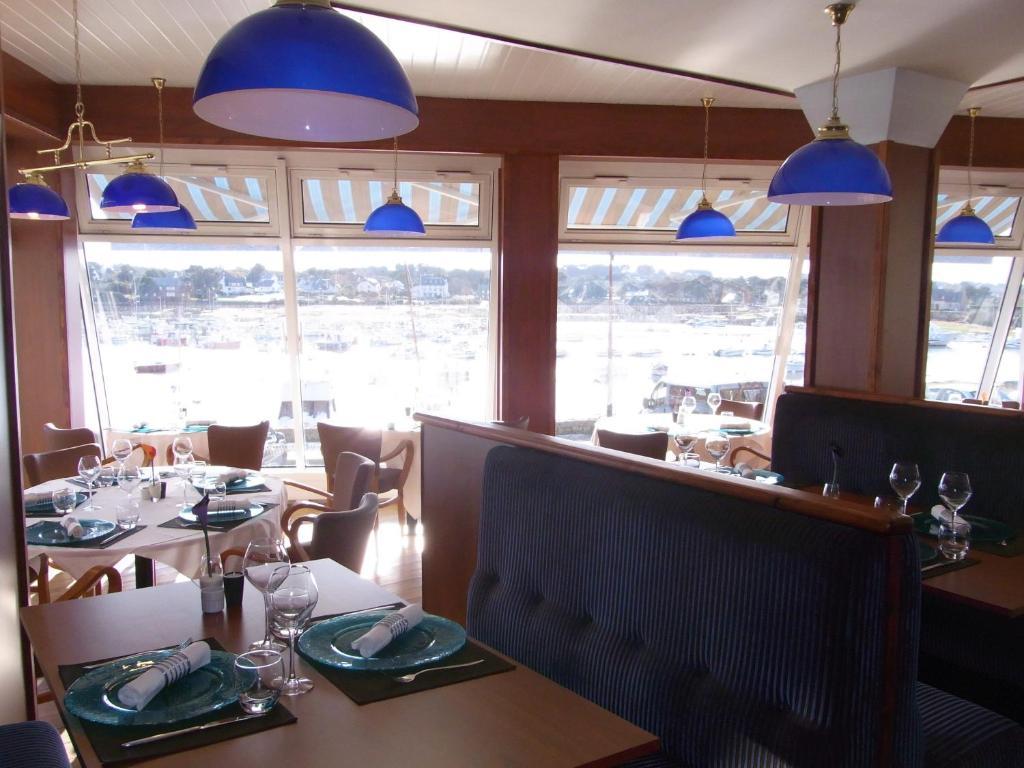 Hotel Des Rochers Perros-Guirec Bagian luar foto